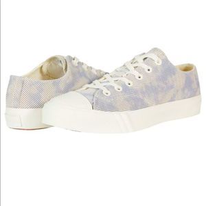 🧜🏽♀️Mix&Match 3/$180🧜🏽♀️Pro-Keds Unisex Royal Camo Sneakers (W:10 or M: 8)